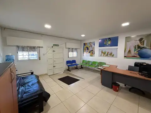 VENTA CENTRO DE SALUD
