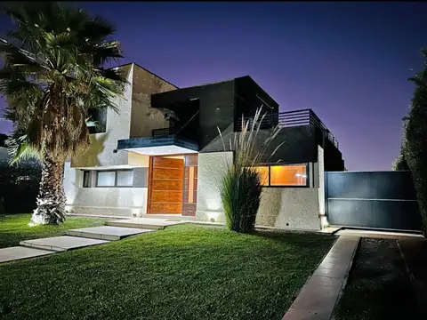 Casa en Alquiler en Lunlunta, Maipú