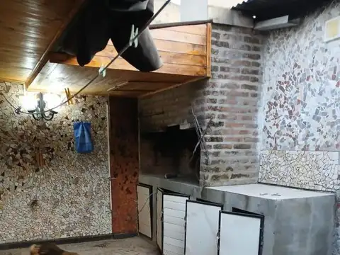 Depto Tipo Casa en Venta con 2 cocheras