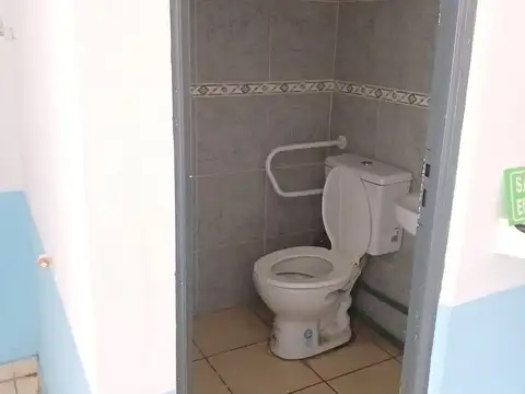 Local en Alquiler en Godoy Cruz, $ 350.000