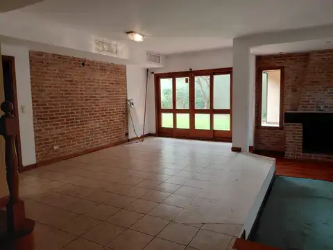 Casa en Alquiler de 5 dormitorios