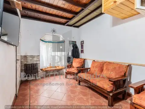 Casa en Venta con 1 cochera