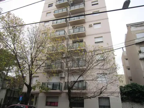 Olivos - Excelente ubicación - Departamento 3 ambientes equipado!!