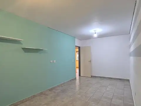 Casa en Alquiler con 1 cochera