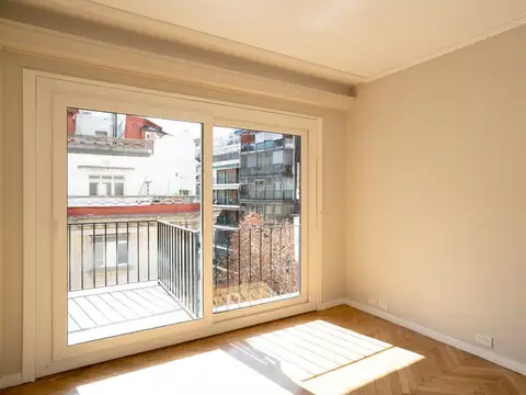Departamento en Alquiler con 1 cocheras