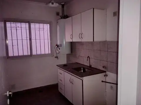 Casa 3 ambientes con parque en Tandil