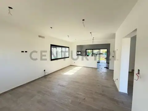 Casa en Venta en Lagoon Pilar, USD 290.000