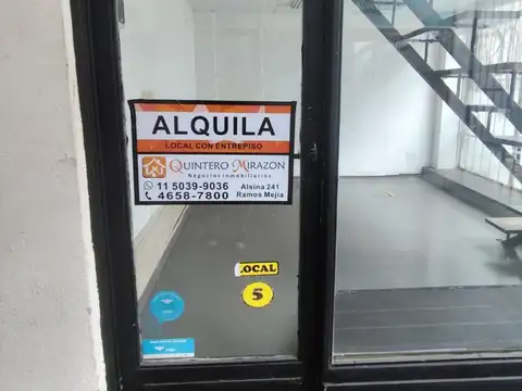 Local en Alquiler en Ramos Mejía, $ 230.000