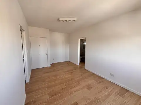 Departamento en Venta en Chacarita, USD 80.000