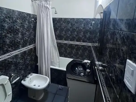 Venta casa americana en Castelar Norte