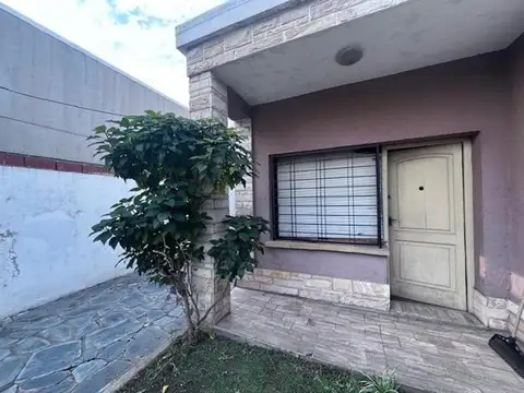 Navarro 2300