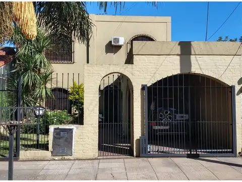 VENTA CASA 4 AMBIENTES  PADUA  APTO CREDITO