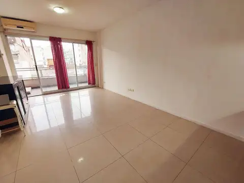 ALQUILER COMODO MONOAMBIENTE 36M2 SAN TELMO MONSERRAT AL FRENTE UADE