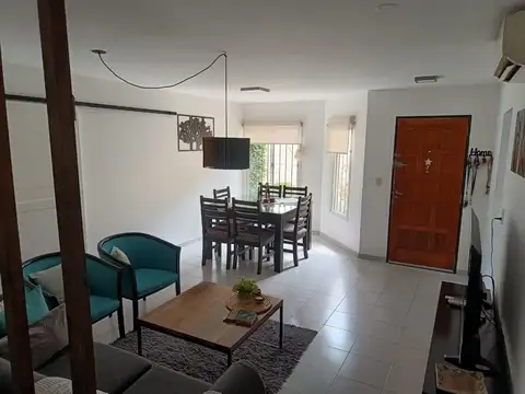 Depto Tipo Casa en Venta de 3 dormitorios