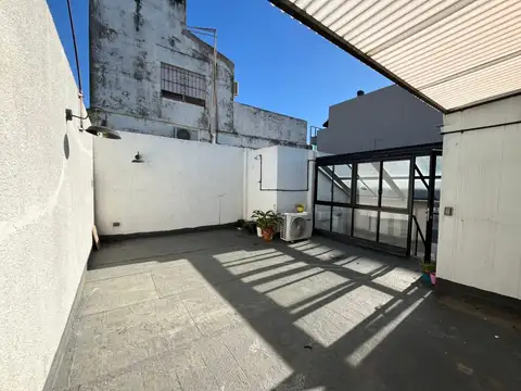 PH 3 ambientes con terraza remodelado