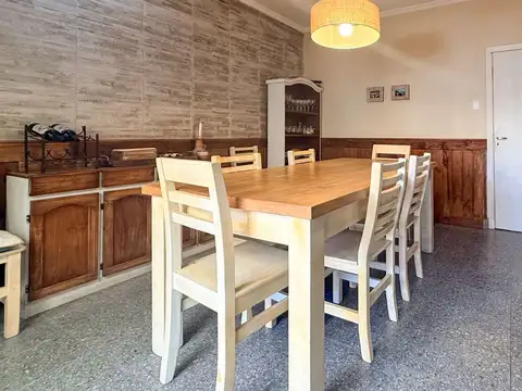 Depto Tipo Casa en Venta con 1 cocheras