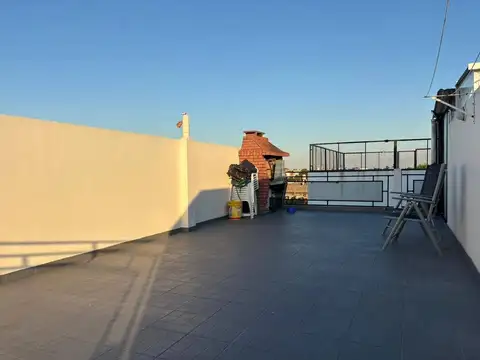 Venta Departamento 2 Dormitorios Ramos Mejía Con Cochera