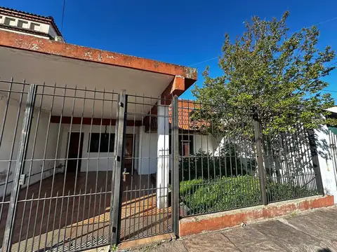 Casa en Venta en Lanús Oeste, USD 125.000