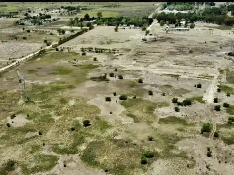 Ruta16 y Caceres, Canning.