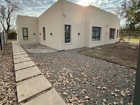 Venta casa 2 Dormitorios en Funes 