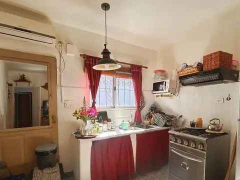 Depto Tipo Casa en Venta en Lomas de Zamora, USD 60.000