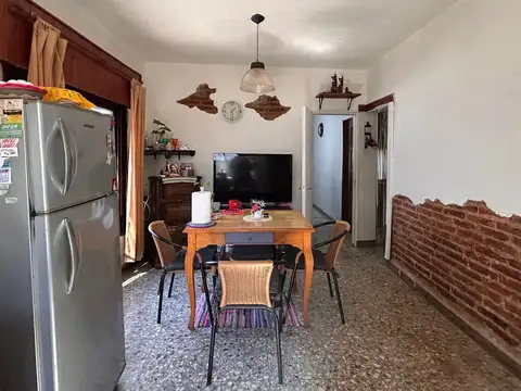 VENTA PH TIPO CASA 3 AMB LOMAS DE ZAMORA PATIO