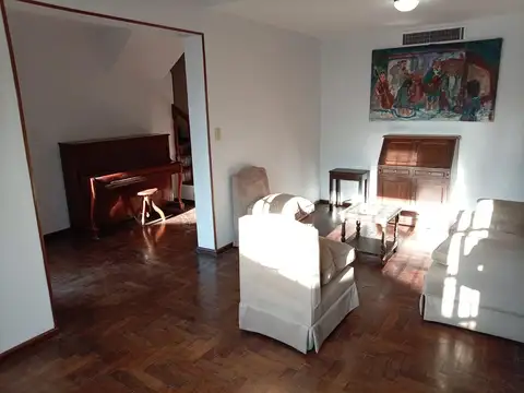 Departamento en Alquiler de 4 ambientes