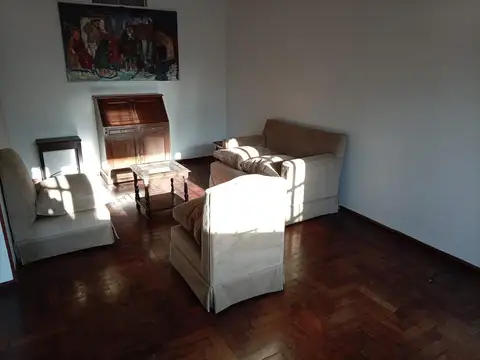 Departamento en Alquiler de 3 dormitorios