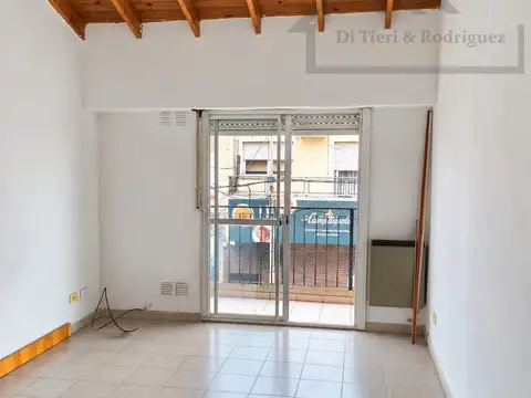 Departamento 2 Ambientes Tipo Loft con Entrepiso, Balcón y Patio – Martín Coronado