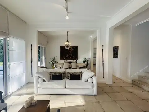 Casa en Venta al Suroeste