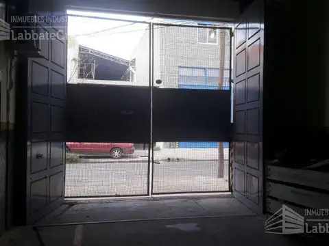 Galpon en Venta en San Andres, USD 250.000