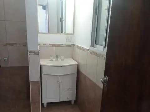Depto Tipo Casa en Alquiler en Villa del Parque, $ 1.000.000
