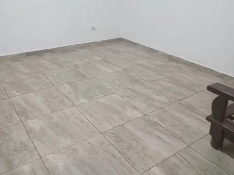 Depto Tipo Casa en Alquiler al Suroeste