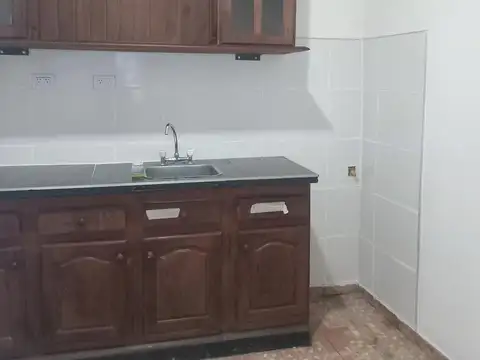 Depto Tipo Casa en Alquiler de 3 ambientes
