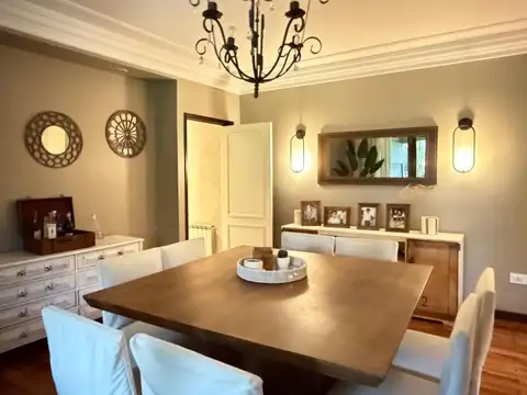 CASA EN VENTA JOCKEY CLUB