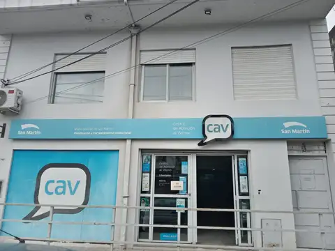 Excelente local en venta de 180 m2 sobre Av. Libertador