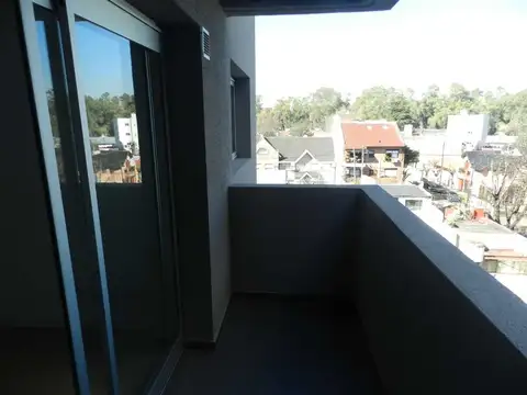 Departamento en Venta en Santos Lugares, USD 80.000