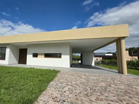 Casa en Venta en Canning, USD 320.000