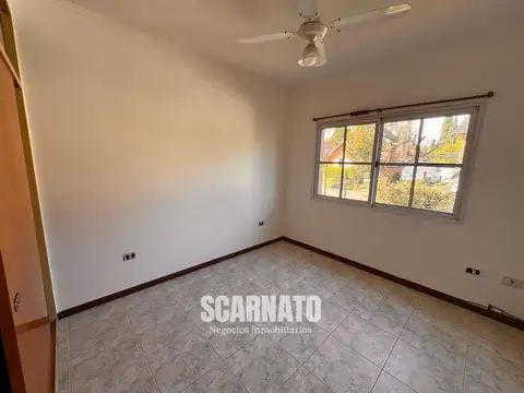 Casa en Alquiler en Echeverria Del Lago, USD 1.350