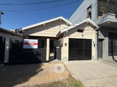 CASA VENTA C /COCHERA