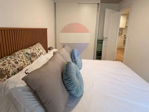 VENTA DEPTO CENTRO 1 DORMITORIO C PARRILLERO