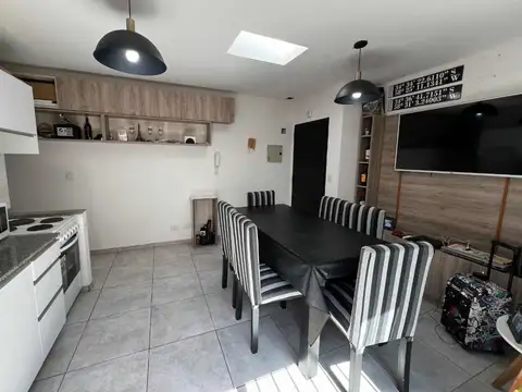 PH 2 ambientes + ESCRITORIO CON PATIO- Caseros