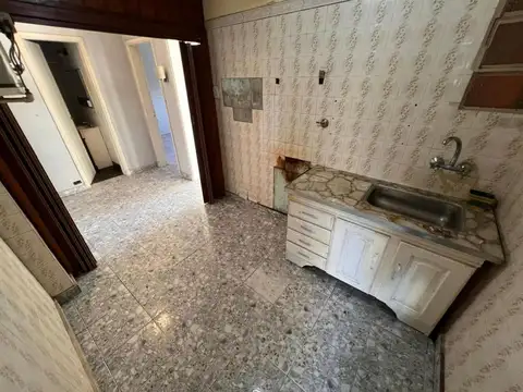 Casa 4 ambientes con 1 baño
