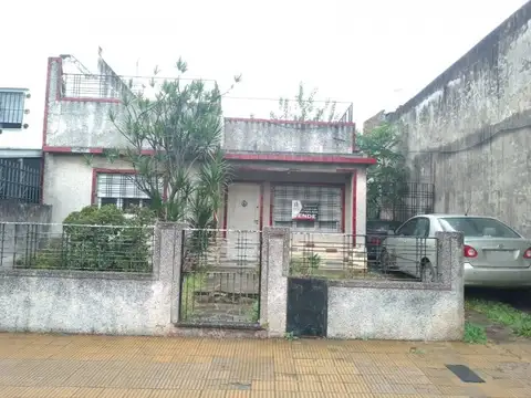 Casa en Venta en Lomas del Mirador, Partido de La Matanza