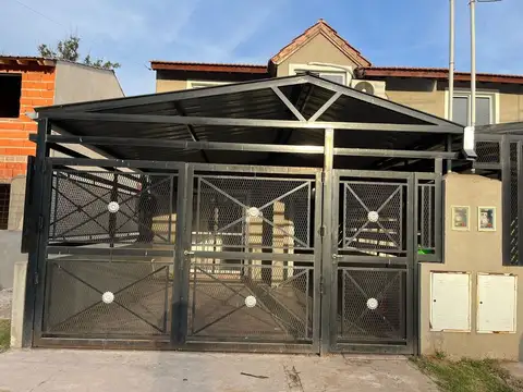 Avenida Presidente Arturo Umberto Illia 8700