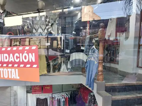 Avenida Rivadavia 16100