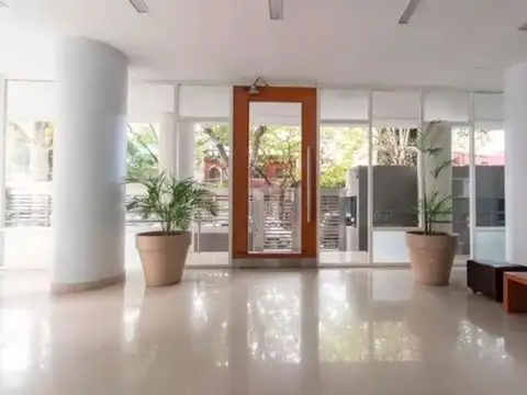 VENTA DE DEPARTAMENTO - CHACARITA - 4 AMBIENTES - COCHERAS