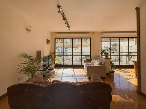Departamento en Venta de 5 ambientes