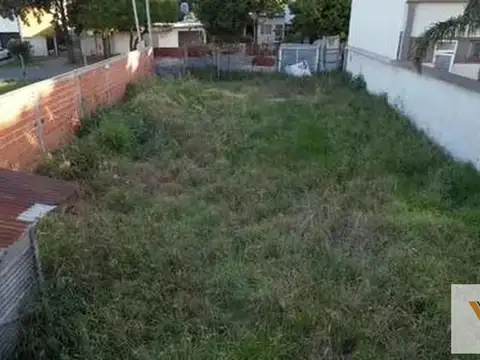 Terreno en venta - 486Mts2 - La Plata- Gonnet.
