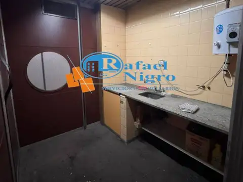 Galpon en Alquiler en Lomas del Mirador, $ 3.000.000